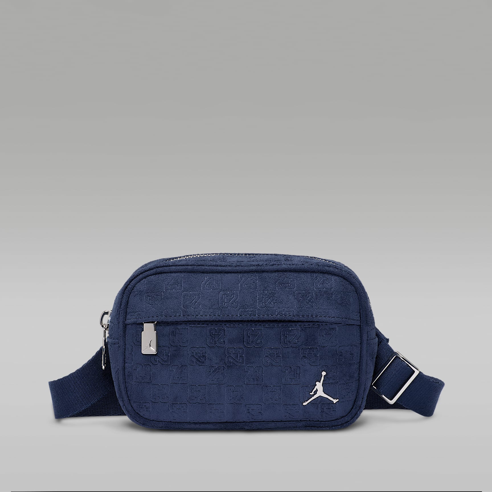 【希少　美品　海外限定】Nike Jordan Brand ワンショルダーバッグ Jordan Suede Monogram Camera Bag (1.5L). Nike LU